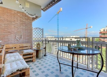 17.jpg - Attic Via Davide Campari 18, Roma (neighborhood Alessandrino) - photo 18