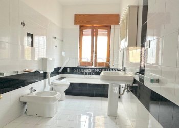 PHOTO-2026-03-27-15-35-17 5.jpg - Apartment Via Gaezza 3, Adrano - photo 8