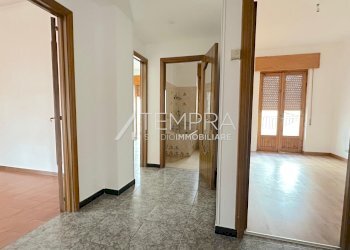 PHOTO-2026-03-27-15-35-17 7.jpg - Apartment Via Gaezza 3, Adrano - photo 11