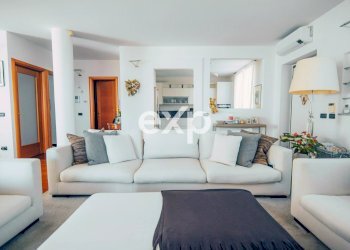 Villa Via I Maggio, Montano Lucino - photo 10