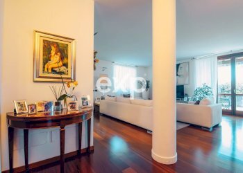 Villa Via I Maggio, Montano Lucino - photo 46