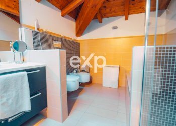 Villa Via I Maggio, Montano Lucino - photo 86