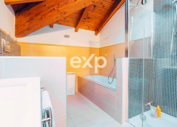 Villa Via I Maggio, Montano Lucino - photo 88