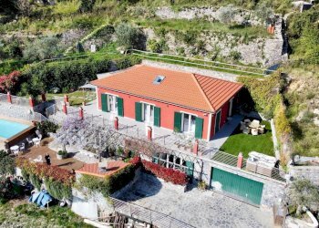 Facciata - Villa Località Bacezza Case Sparse, Chiavari - foto 3