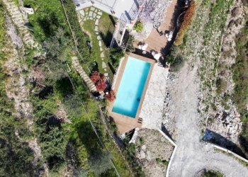 Piscina - Villa Località Bacezza Case Sparse, Chiavari - foto 8