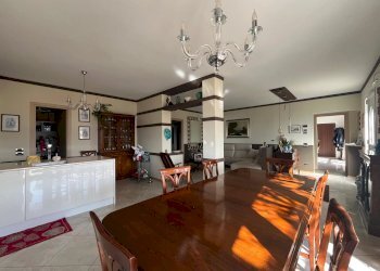 Soggiorno con cottura - Villa Località Bacezza Case Sparse, Chiavari - foto 42