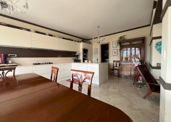 Soggiorno con cottura - Villa Località Bacezza Case Sparse, Chiavari - foto 44