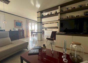 Soggiorno con cottura - Villa Località Bacezza Case Sparse, Chiavari - foto 46