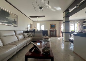 Soggiorno - Villa Località Bacezza Case Sparse, Chiavari - foto 48