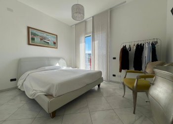 Camera da letto - Villa Località Bacezza Case Sparse, Chiavari - foto 63