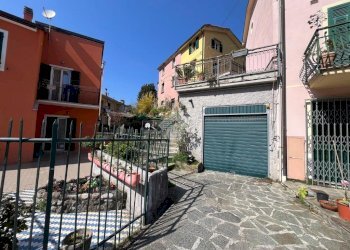 Semi-detached house Via Giuseppe Garibaldi, Ne - photo 3