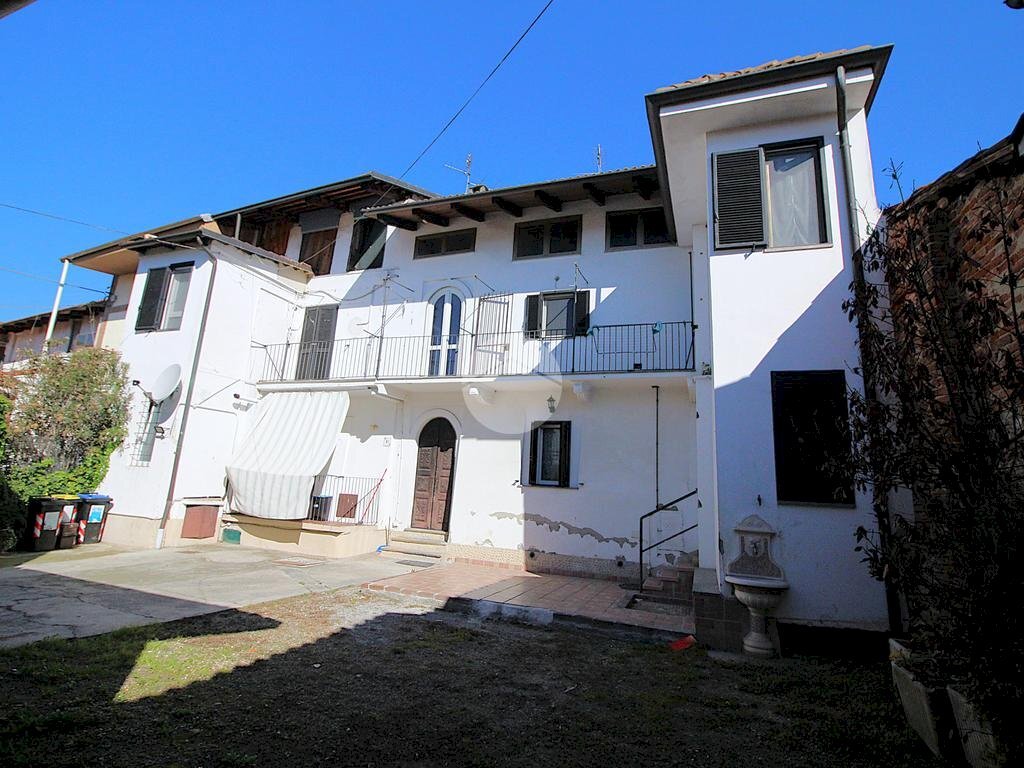 Casa semi indipendente Vicolo Trieste, Brandizzo - foto 1