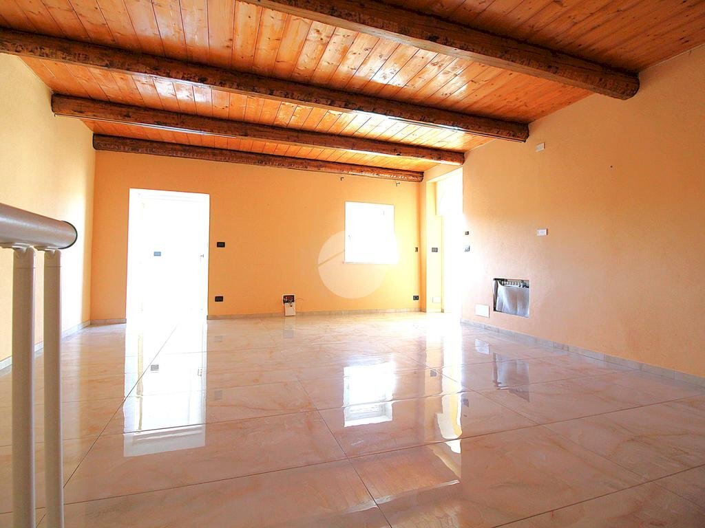 Casa semi indipendente Vicolo Trieste, Brandizzo - foto 1