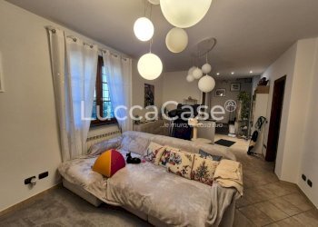 Terraced Villa Capannori - photo 3