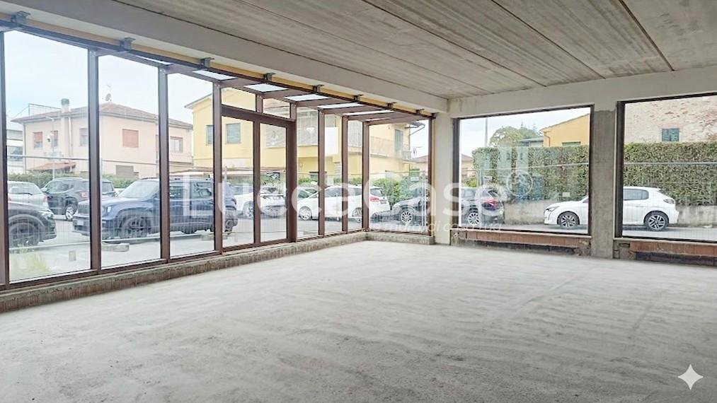Commercial Premises Lucca (neighborhood San Concordio Contrada) - photo 2