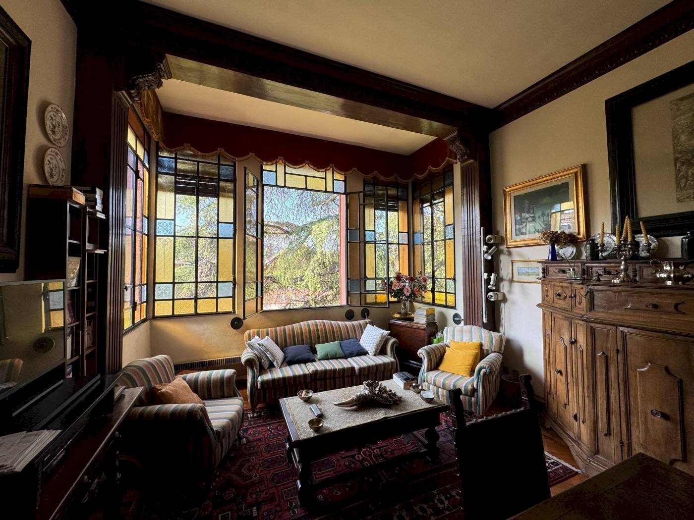 Salone - Apartment Via Castiglione, Bologna (neighborhood Santo Stefano) - photo 3