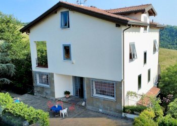 Facciata - Villa Unifamiliare Via Bruno Buozzi, Pianoro - foto 4