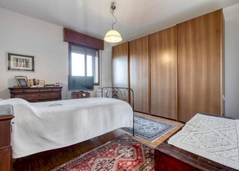 Camera da letto - Villa Unifamiliare Via Bruno Buozzi, Pianoro - foto 34