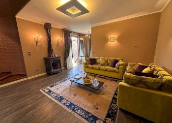 Salone - Villa Bifamiliare Via Tazio Nuvolari, Budrio - foto 17