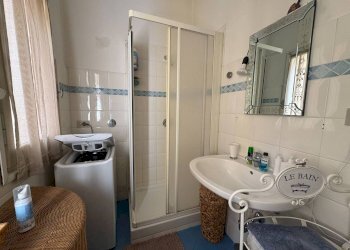 Bagno - Monolocale Via Castiglione 6, Bologna (zona Centro Storico) - foto 16