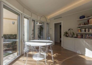 Salone - Appartamento Via San Mamolo 45, Bologna (zona San Mamolo) - foto 12