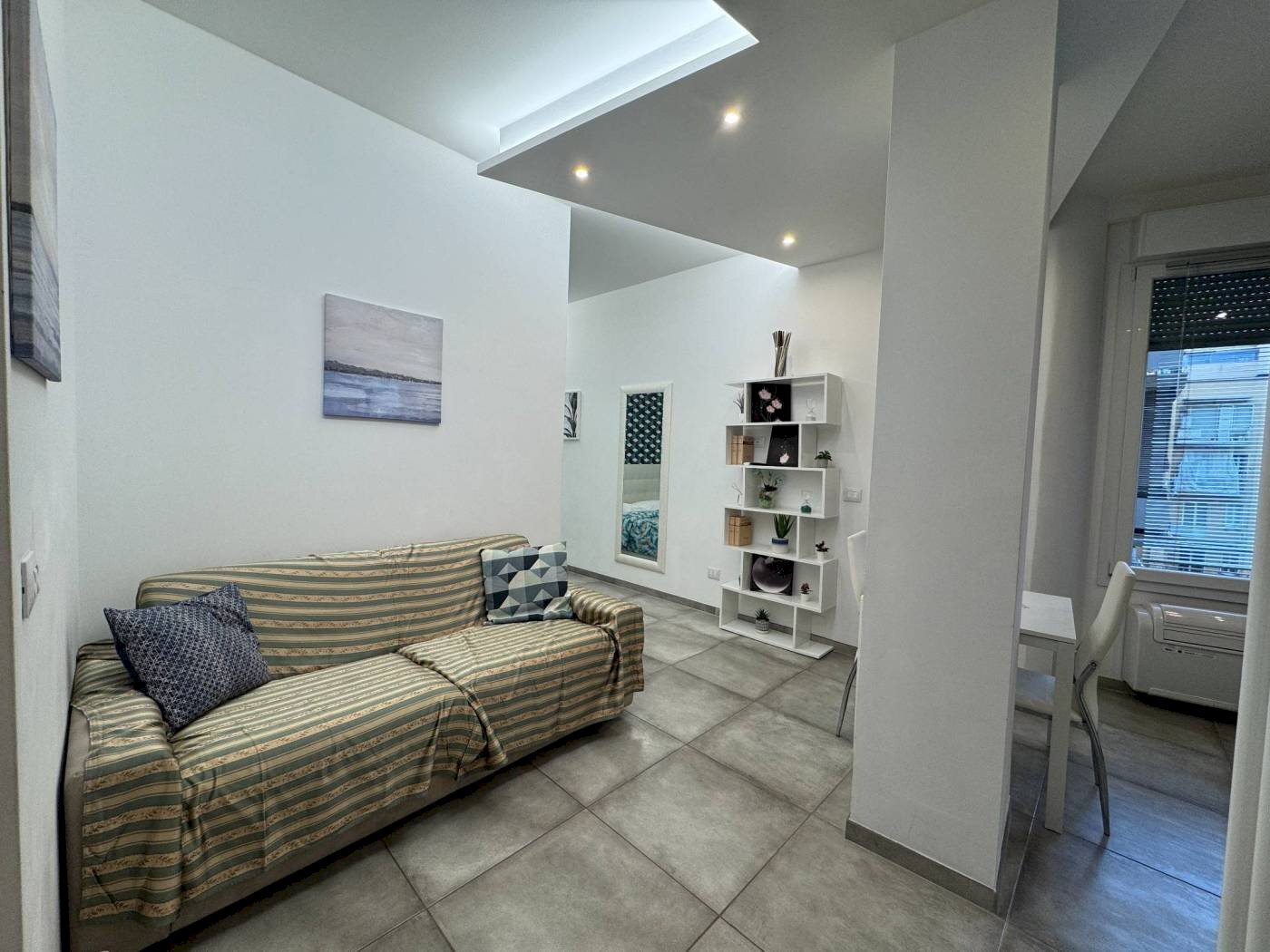 Salone - Two-room apartment Via Riva di Reno, Bologna (neighborhood Centro Storico) - photo 3