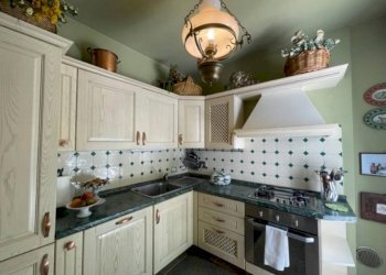 Cucina - Appartamento Via di Roncrio, Bologna (zona Colli) - foto 8