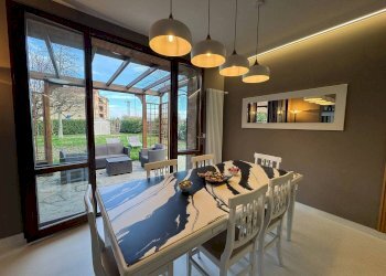 Salone - Villa Bifamiliare Via Mohandas Gandhi, Granarolo dell'Emilia - foto 10