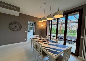 Salone - Villa Bifamiliare Via Mohandas Gandhi, Granarolo dell'Emilia - foto 11