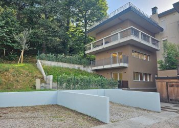 Facciata - Appartamento Via di Monte Donato, Bologna (zona Murri) - foto 2