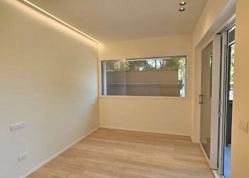 Camera da letto - Appartamento Via di Monte Donato, Bologna (zona Murri) - foto 21