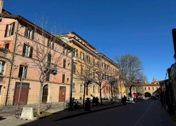 Zona - Trilocale Piazza Ulisse Aldrovandi, Bologna (zona Centro Storico) - foto 1
