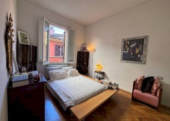 Camera da letto - Trilocale Piazza Ulisse Aldrovandi, Bologna (zona Centro Storico) - foto 16