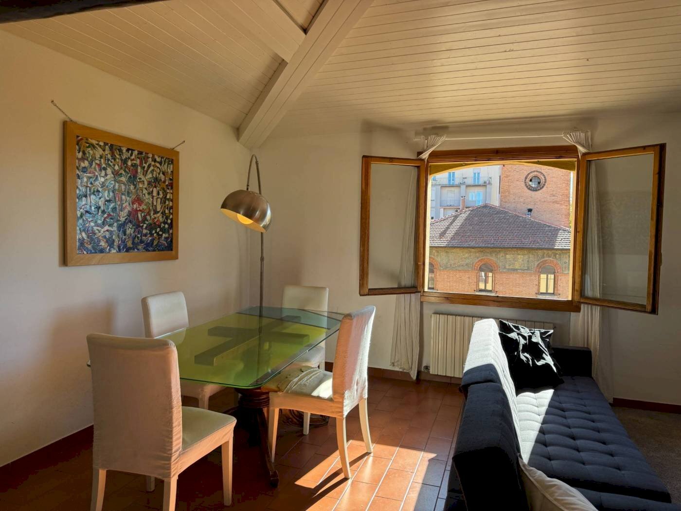 Salone - Trilocale Via Alessandro Tiarini, Bologna (zona Bolognina) - foto 1