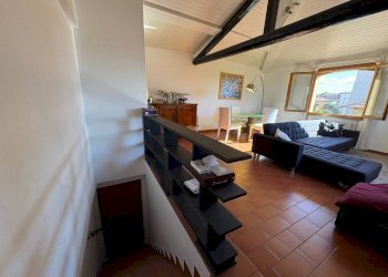 Scala - Trilocale Via Alessandro Tiarini, Bologna (zona Bolognina) - foto 6