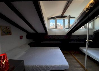 Camera da letto - Bilocale Via San Leonardo, Bologna (zona San Vitale) - foto 17