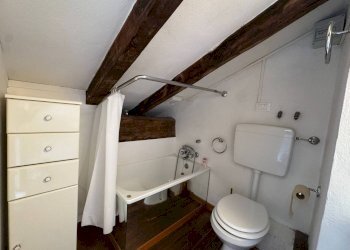 Bagno - Bilocale Via San Leonardo, Bologna (zona San Vitale) - foto 20