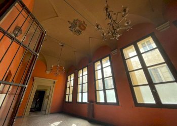 Interno non residenziale - Bilocale Via Massimo d'Azeglio, Bologna (zona Saragozza) - foto 2