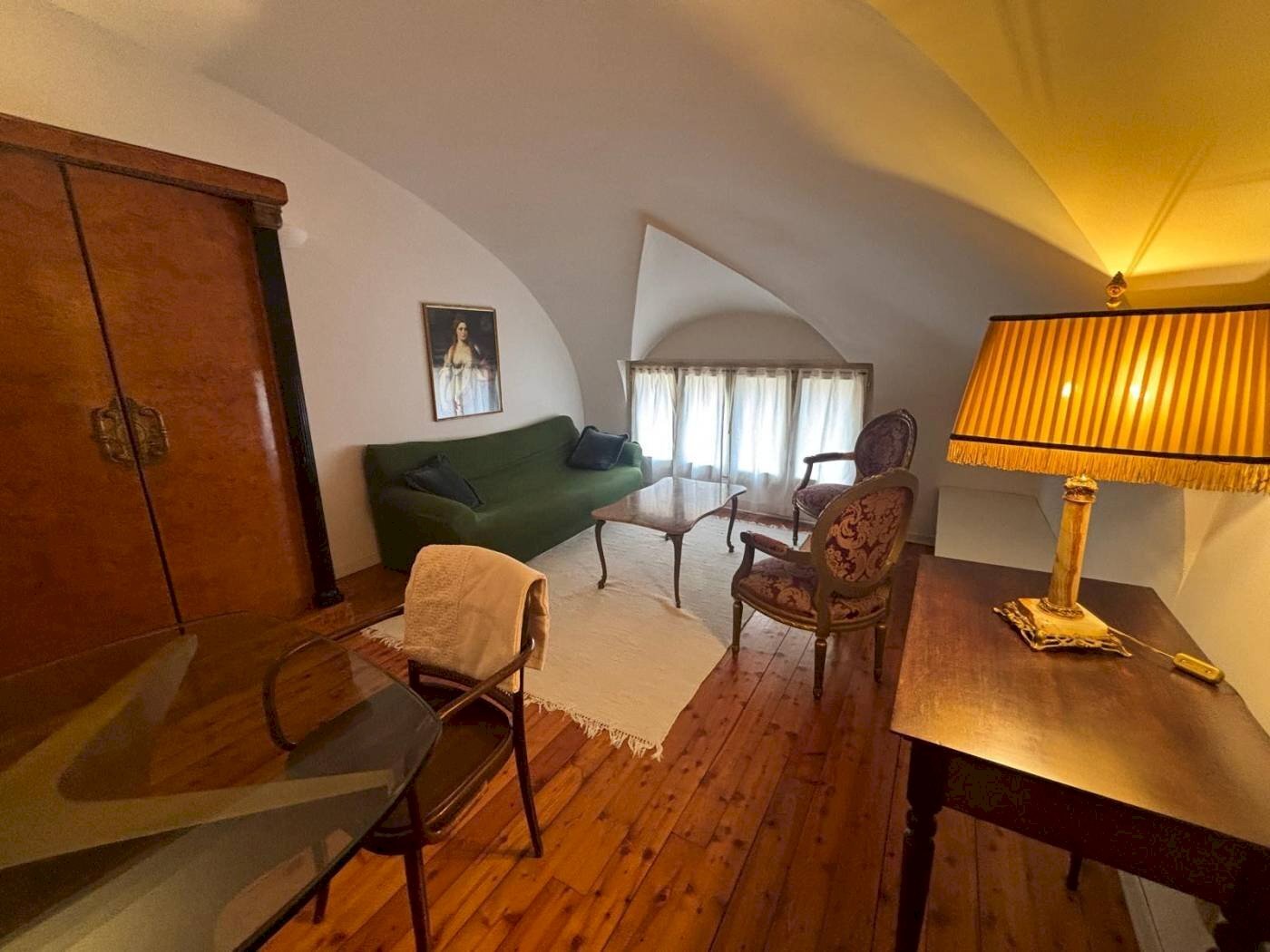 Salone - Trilocale Via San Simone, Bologna (zona Centro Storico) - foto 3