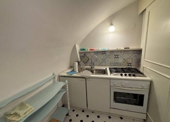 Cucina - Trilocale Via San Simone, Bologna (zona Centro Storico) - foto 7
