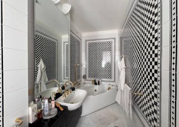 Bagno - Appartamento Via San Petronio Vecchio, Bologna (zona Santo Stefano) - foto 26