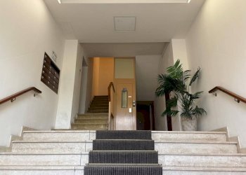 Interno palazzo - Trilocale Via Valverde, Bologna (zona Colli) - foto 12