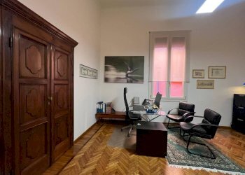 Ufficio - Ufficio Via Castiglione, Bologna (zona Santo Stefano) - foto 12