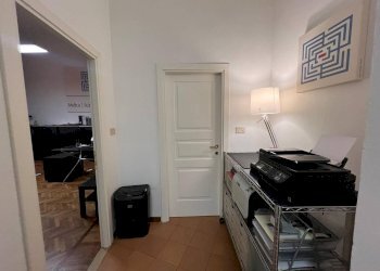 Corridoio - Ufficio Via Castiglione, Bologna (zona Santo Stefano) - foto 17