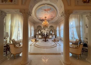 Salone - Single Family Villa Corso Ercole I d'Este, Ferrara - photo 12