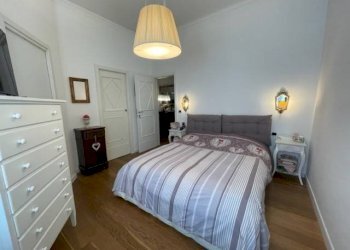 Camera da letto - Appartamento Via San Mamolo, Bologna (zona Colli) - foto 13