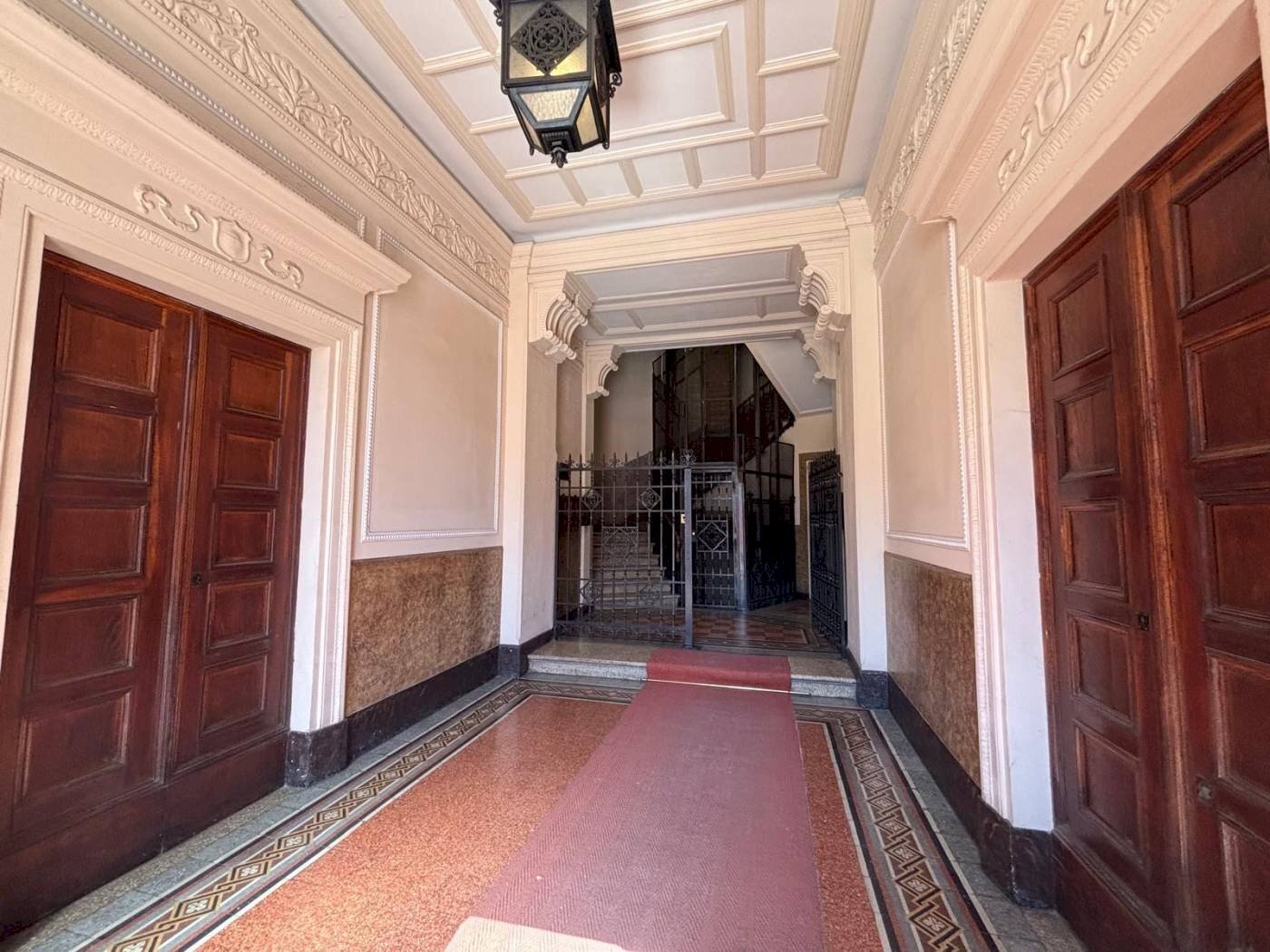 Interno palazzo - Office Via Alfonso Rubbiani 3, Bologna (neighborhood Castiglione) - photo 2