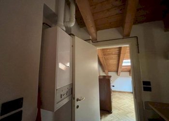 Disimpegno - Bilocale Via Altabella, Bologna (zona Centro Storico) - foto 19