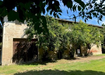 Facciata - Casa Colonica Via Caduti per la Libertà 99, Castenaso - foto 7