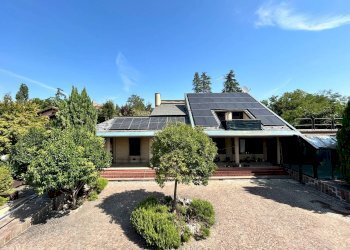 Facciata - Villa Unifamiliare Via Ca' Priva, Castel San Pietro Terme - foto 2
